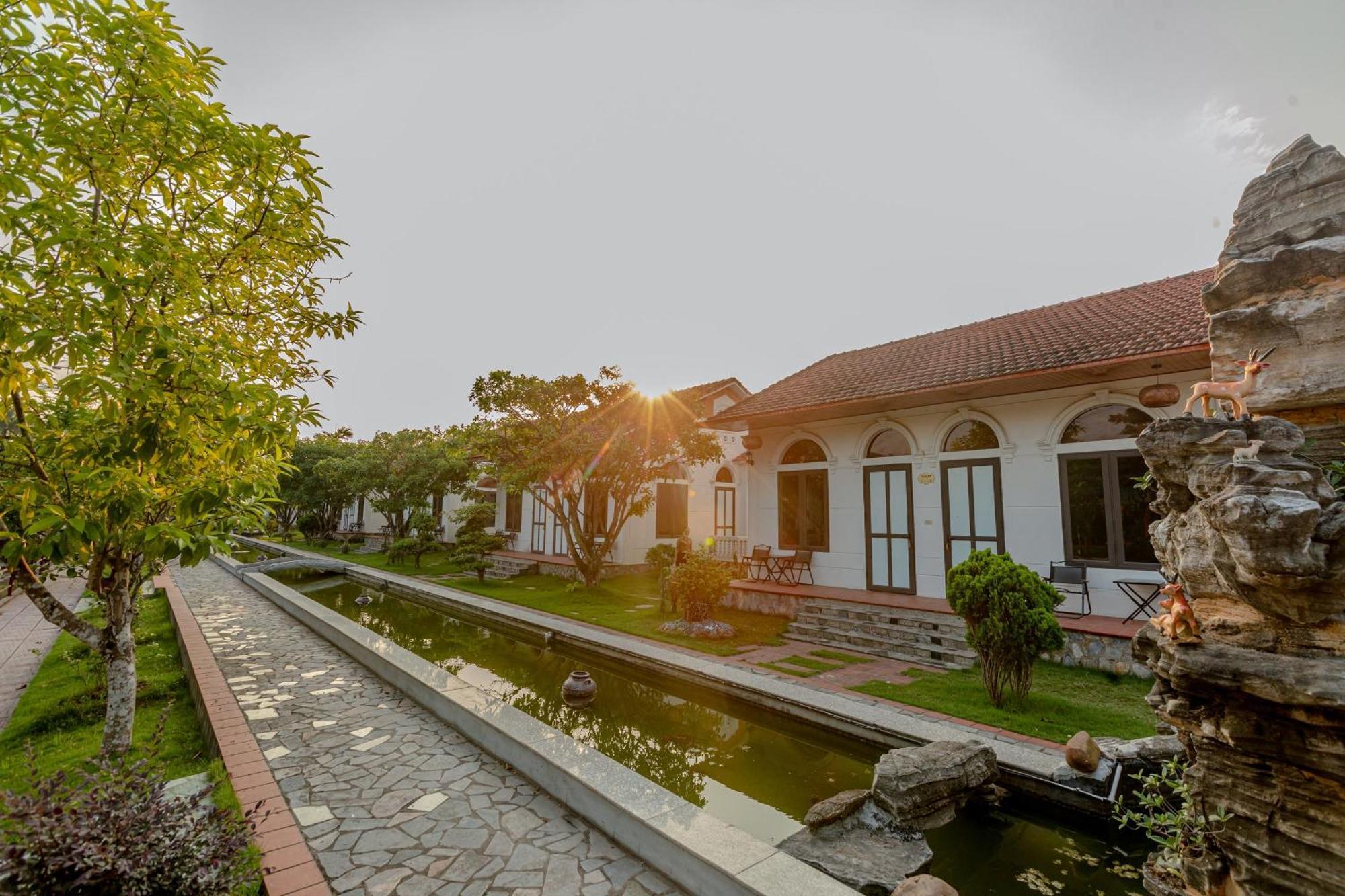 Hoa Lu Garden Resort Ниньбинь Экстерьер фото