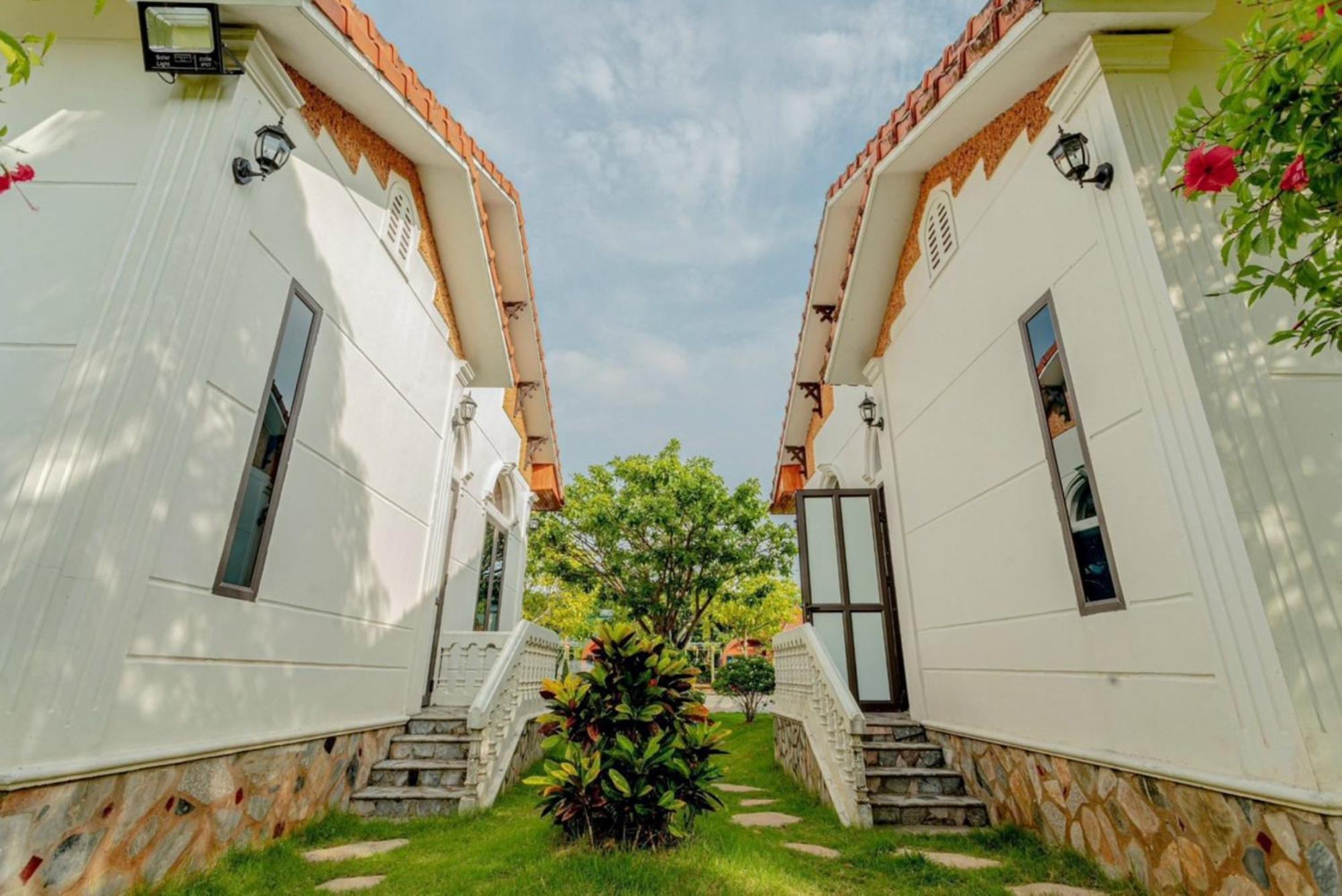 Hoa Lu Garden Resort Ниньбинь Экстерьер фото